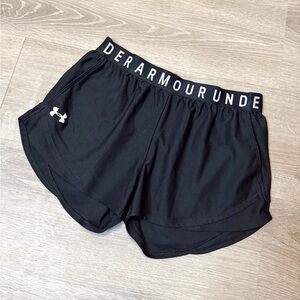 •UNDER ARMOUR• RUNNING SHORTS